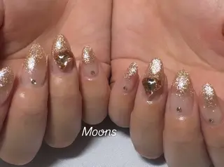 ネイル Moon’s 🌙 nailのネイルデザイン