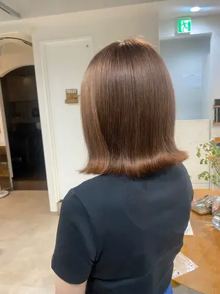 ミディアム 水口 莉央のヘアスタイル