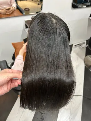 セミロング 圧倒的髪質改善 ✂︎飯島悠介のヘアスタイル