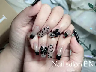 ネイル E.N🦋 長さ出し/持ち込みのネイルデザイン