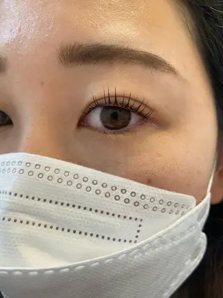 マツエク・マツパ ブリーチなしカラー ダブルカラーエクステのヘアスタイル