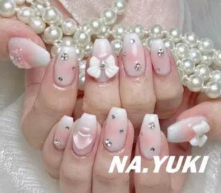 ネイル 🌷 Mooning 🌷のネイルデザイン