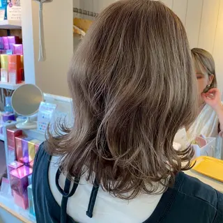 カラー Suah カクイニチカ🪄🤍のヘアスタイル