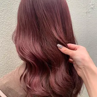 カラー ヤマダ サクラのヘアスタイル