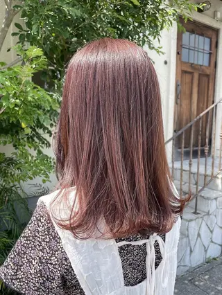 カラー ミディアム 相川 ひなたのヘアスタイル