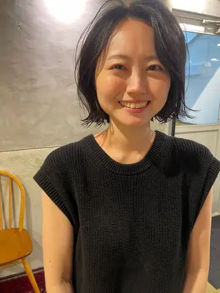 ミディアム さの あやねのヘアスタイル