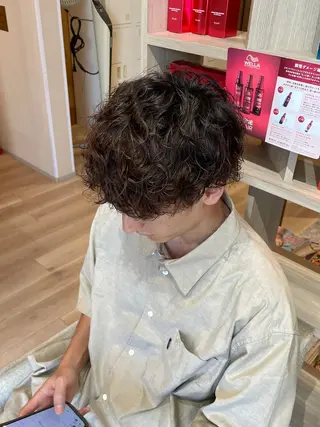 パーマ メンズ 髪質改善カラー🌈✨ 加藤 愛のヘアスタイル
