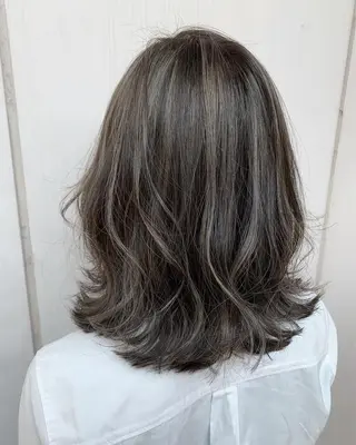 ミディアム 髪質改善will hairdesignのヘアスタイル