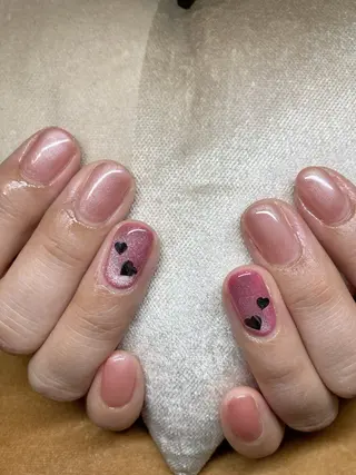 ネイル ECLAT エクラ所属・寺山 千鶴のネイルデザイン