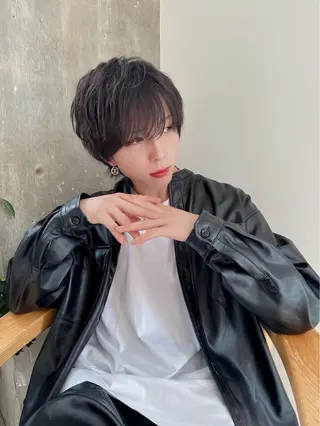 ショート メンズパーマ/ダウン パーマ/十文字玲音のヘアスタイル