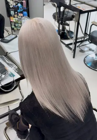 カラー 【🦋ハイトーンリタ ッチ🦋】ENAのヘアスタイル