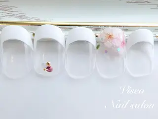 ネイル Viseo《6週間 長持ちパラジェル》のネイルデザイン