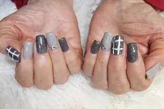 ネイル plus j yuuのネイルデザイン