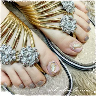 ネイル nail salon  la reine所属・la reineのネイルデザイン