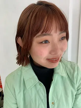 ショート カラー pole/apartment所属・💓パーマ，💗 レイヤーカットのヘアスタイル