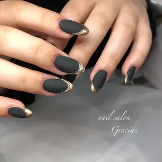 ネイル Gracias. rieのネイルデザイン