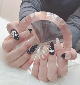 ネイル LoaChaton kaeのネイルデザイン