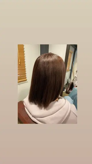 ミディアム カラー 丹生 滉太のヘアスタイル