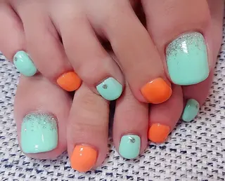 ネイル 🍒当日もOK🍒 𝑳𝑼𝑵𝑨花井のネイルデザイン