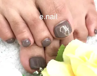 ネイル e.nail所属・和賀井 恵理のネイルデザイン