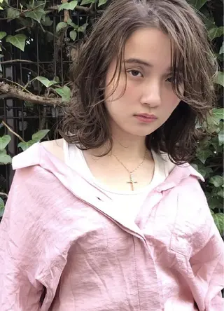 セミロング カラー mood tatemachiのヘアスタイル