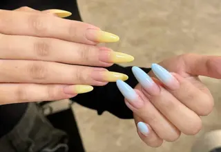 ネイル 高木 維麗絲のネイルデザイン