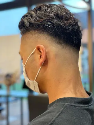 ショート メンズ メンズヘア特化 崎田 成人のヘアスタイル