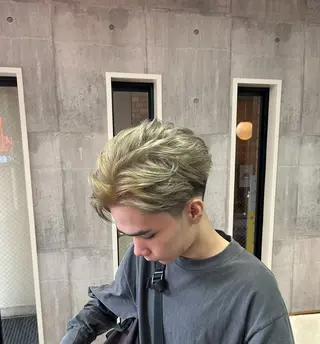 ミディアム 👑パーマの王様👑 【メンズ専門店】のヘアスタイル