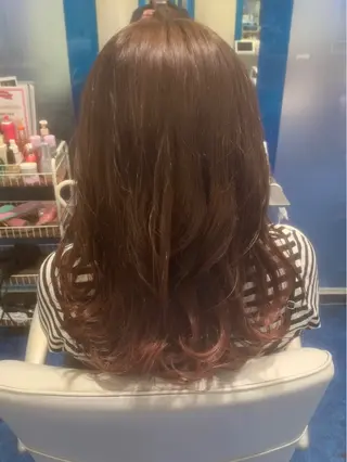 セミロング コシイ セイマのヘアスタイル