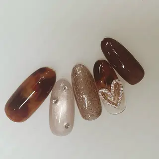 ネイル A85G ayakoのネイルデザイン