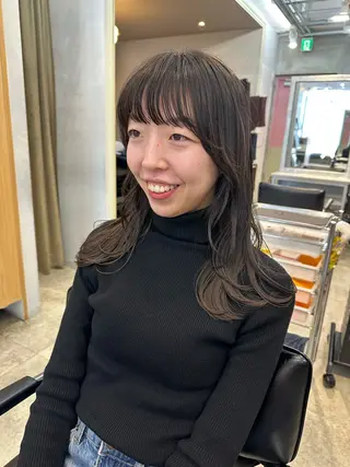 セミロング パーマ OLSEN D.B.A BALLOON HAIR所属・さとう あやかのヘアスタイル