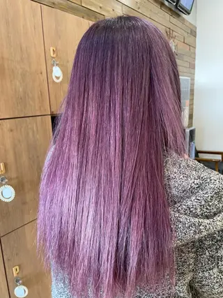 ロング カラー 透明感color吉田 沙羅のヘアスタイル