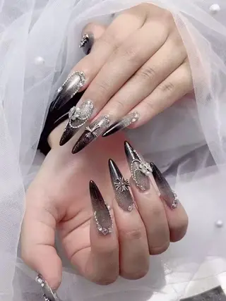 ネイル チョウ チョウのネイルデザイン