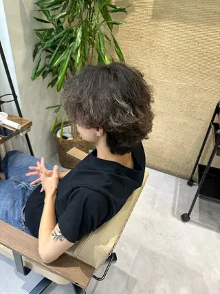 ショート カラー パーマ メンズ 髪質改善AUSTIN登戸所属・ICHIKA/暖色 カラー / Wカラーのヘアスタイル