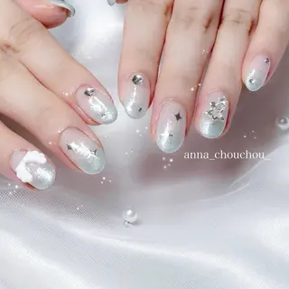 ネイル Anna Sano⭐️のネイルデザイン