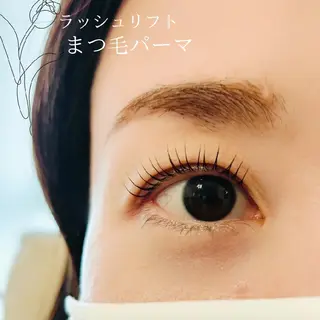 マツエク・マツパ CAWS武庫之荘所属・カウズ武庫之荘 矢野のマツエク・マツパデザイン