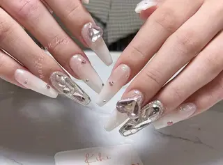 ネイル 清水 ユナのネイルデザイン