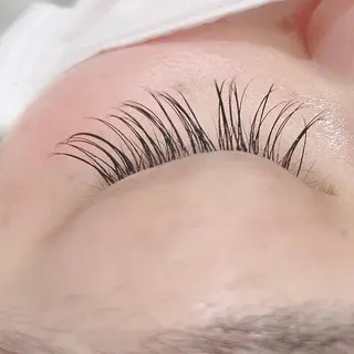 マツエク・マツパ mili吉祥寺店【ミリ】まつげパーマ/パリジェンヌ/LEDエクステ/バインドロック所属・mili 🧸kinaのマツエク・マツパデザイン