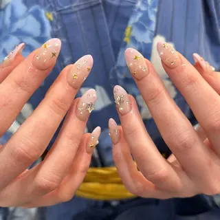 ネイル A. Hashimotoのネイルデザイン