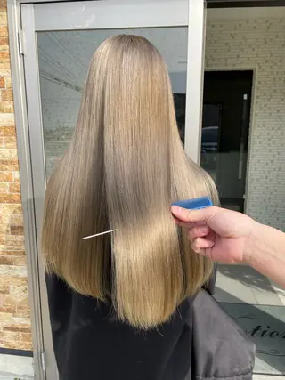 ロング カラー 守屋 颯太のヘアスタイル