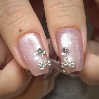 ネイル Cleo伏見店🫧 yumiのネイルデザイン