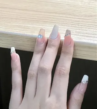 ネイル 清水 ユナのネイルデザイン