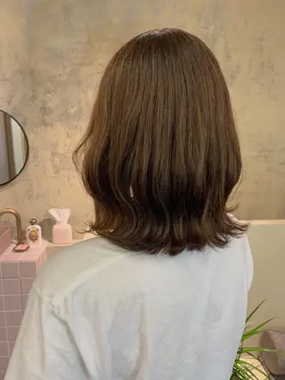 ミディアム yupi🐈‍⬛ レイヤー/パーマのヘアスタイル