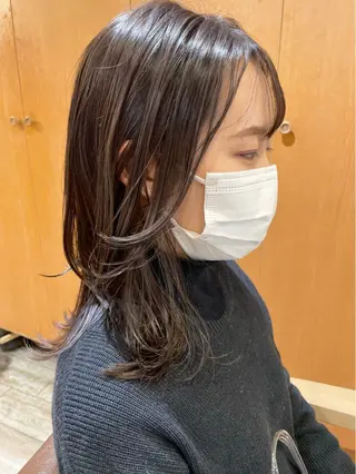 セミロング 石渡このみ 🍊レイヤーカットのヘアスタイル