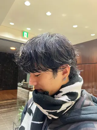 ショート メンズパーマ 岩成健志郎のヘアスタイル