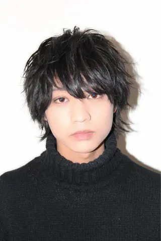 ショート メンズ opus 店長大和 レイヤー/赤み消しのヘアスタイル