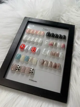 ネイル 寺崎 葉月のネイルデザイン