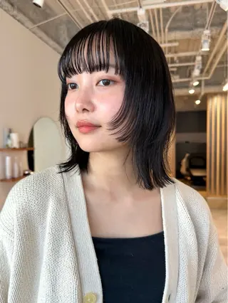 ミディアム sea by luvismけやき通り2号店所属・ボブ/ショート/ 縮毛矯正/岸本恭明のヘアスタイル