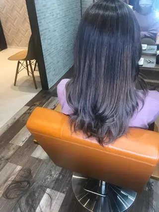 セミロング カラー Noa Links所属・平田 怜のヘアスタイル