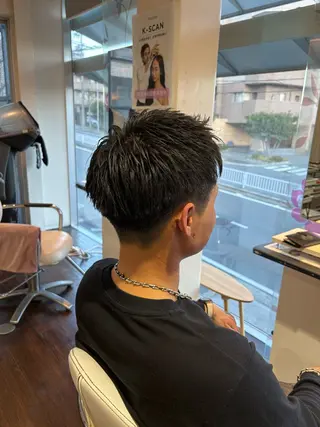 ショート メンズ 杉下 愛純のヘアスタイル